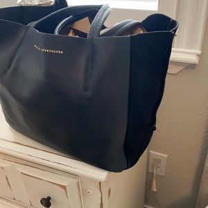 HOT! Ampersand as apostrophe black leather tote!